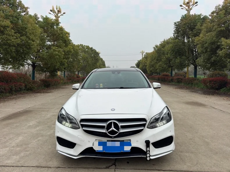 16年奔驰E260L运动时尚型