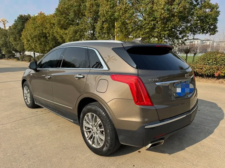 凯迪拉克XT5 后面外观二