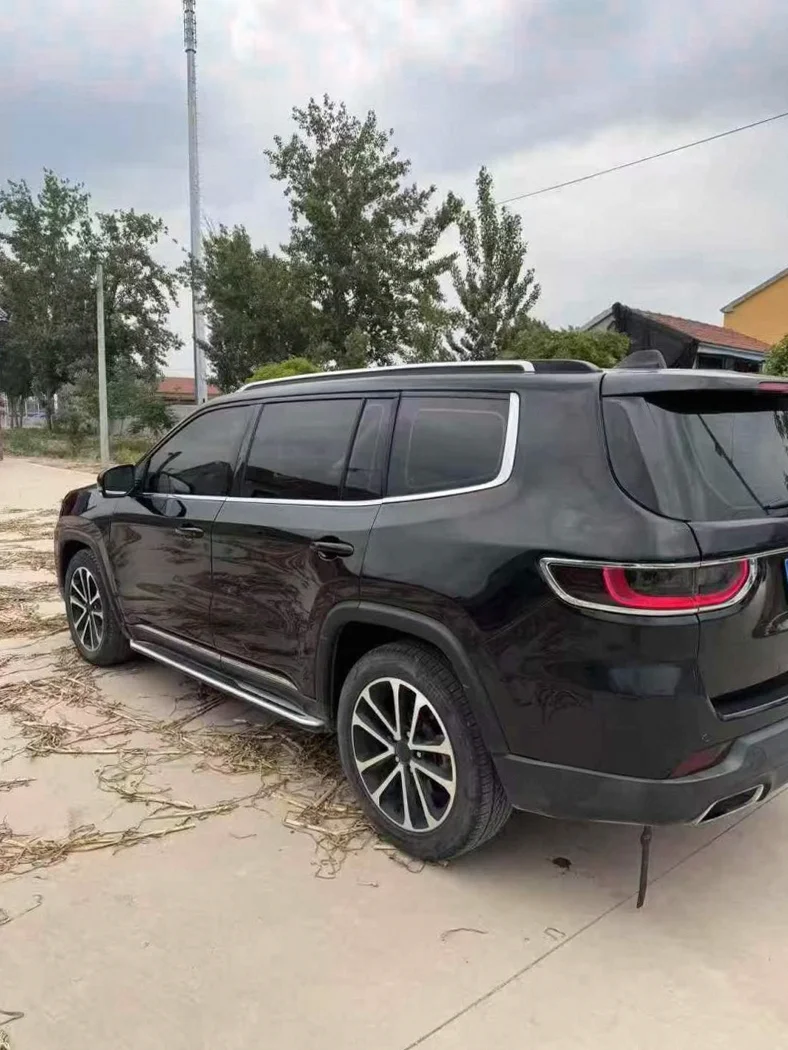 Jeep指挥官 内饰前排