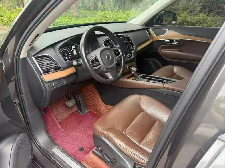 沃尔沃XC90 后面外观一