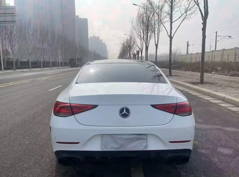 奔驰CLS 驾驶室