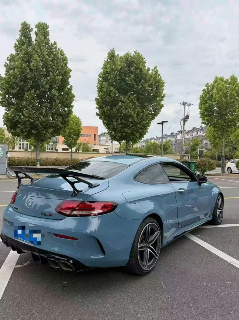 奔驰AMG 内饰前排