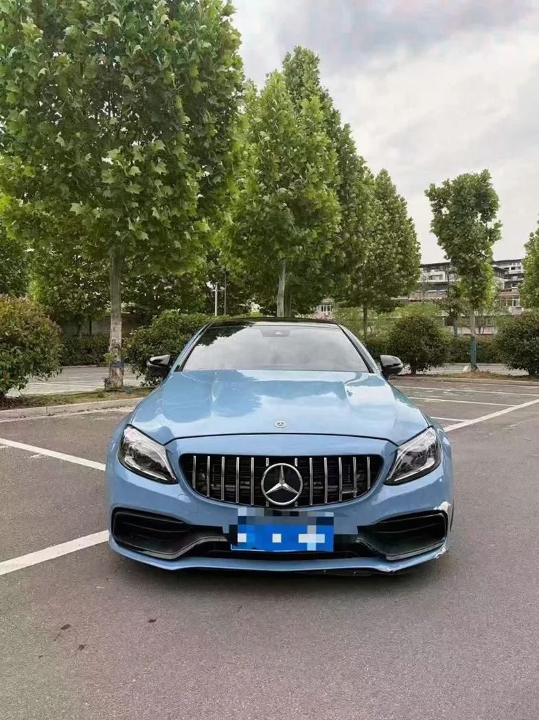 21年奔驰AMG C63 Coupe