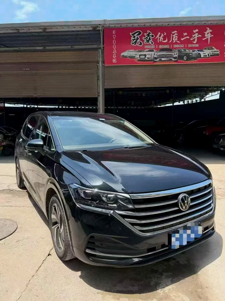 大众威然 正面外观三