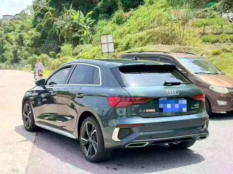 奥迪A3 驾驶室