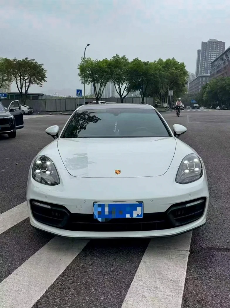 23年保时捷帕拉梅拉 2.9T