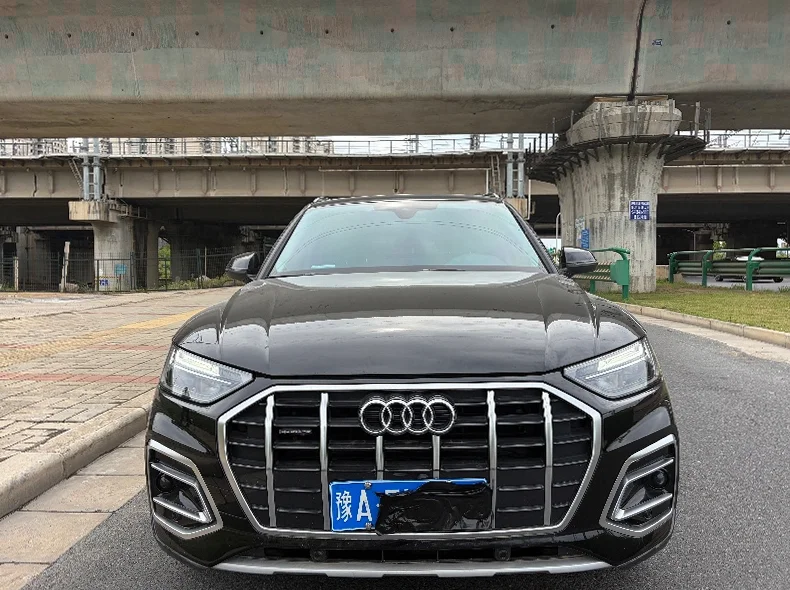 24年奥迪Q5 2.0T四驱高配