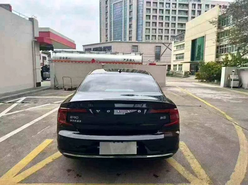 沃尔沃S90 驾驶室