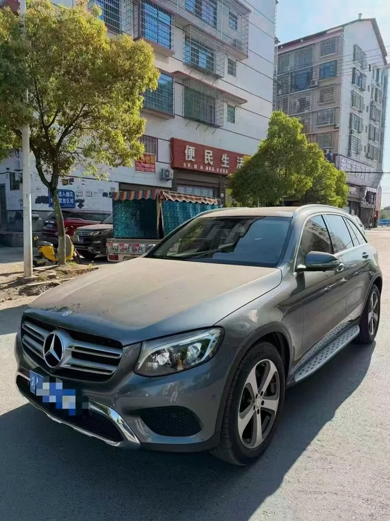 奔驰GLC 正面外观三