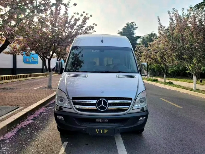 17年奔驰斯宾特商务车