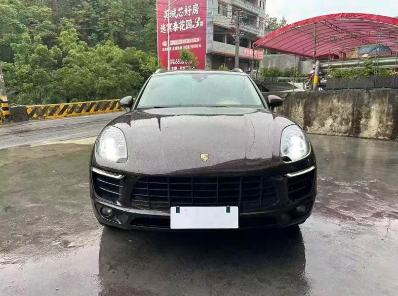 17年保时捷Macan 2.0T