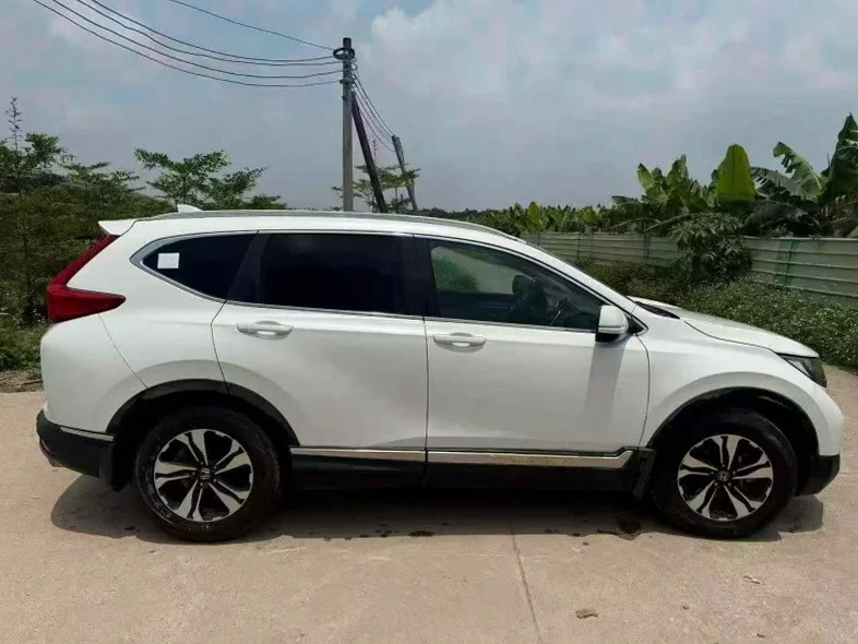 本田CRV 后面外观三