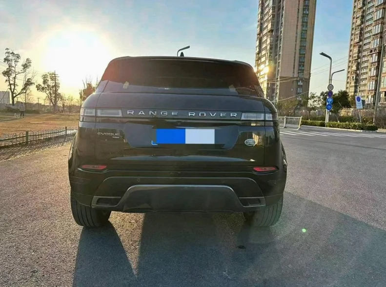 路虎极光 后面外观三