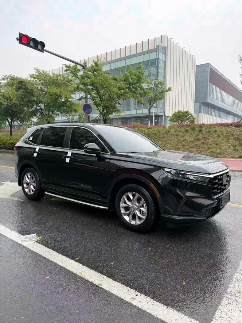 本田CRV 正面外观二