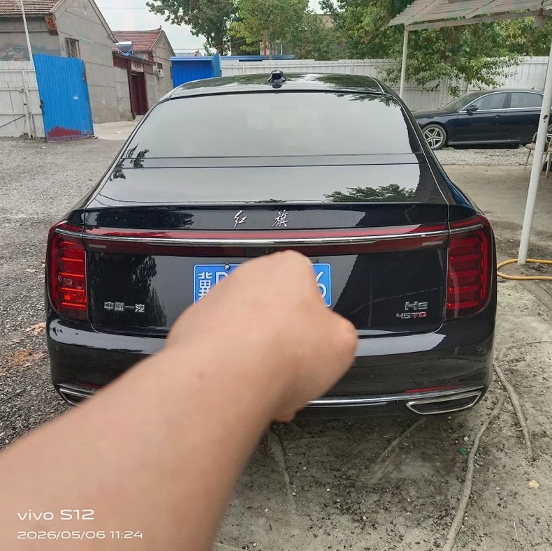 红旗H9 后面外观三