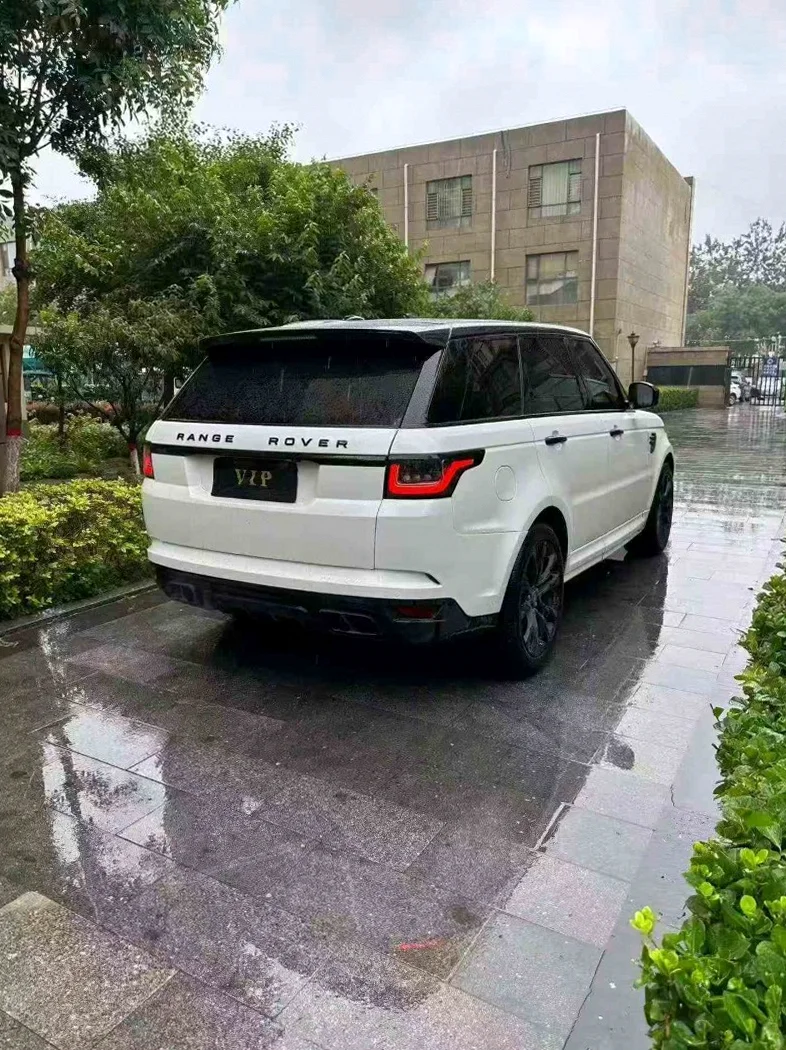 路虎揽胜运动 驾驶室