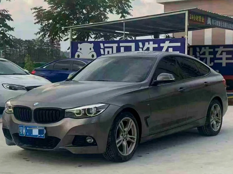 宝马3系 正面外观三