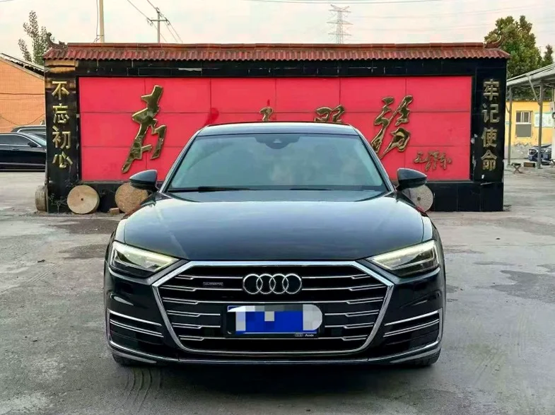 18年奥迪A8L 55 TFSI