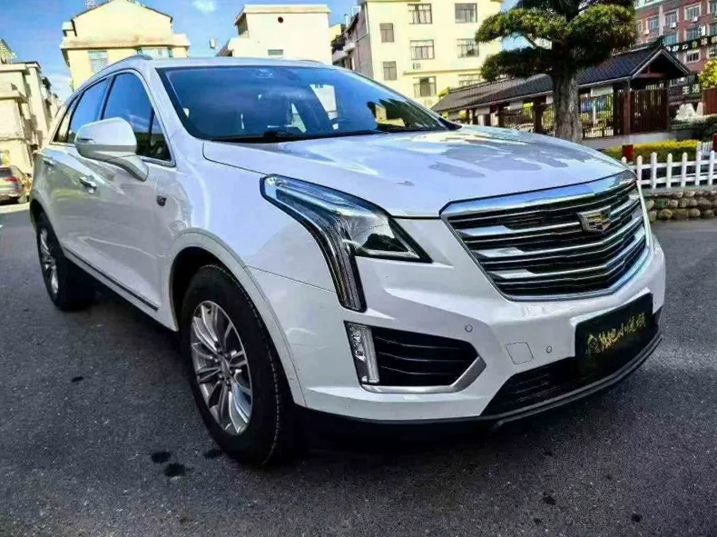 凯迪拉克XT5 正面外观三