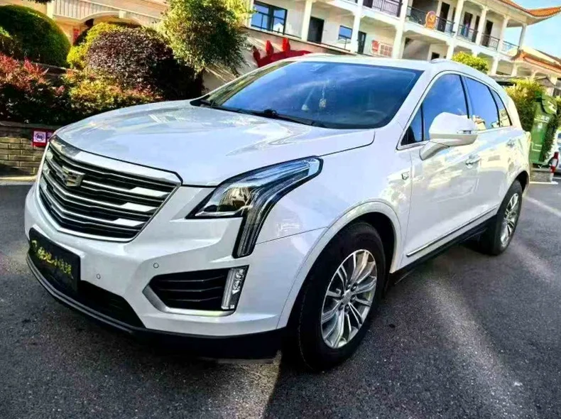 凯迪拉克XT5 正面外观二