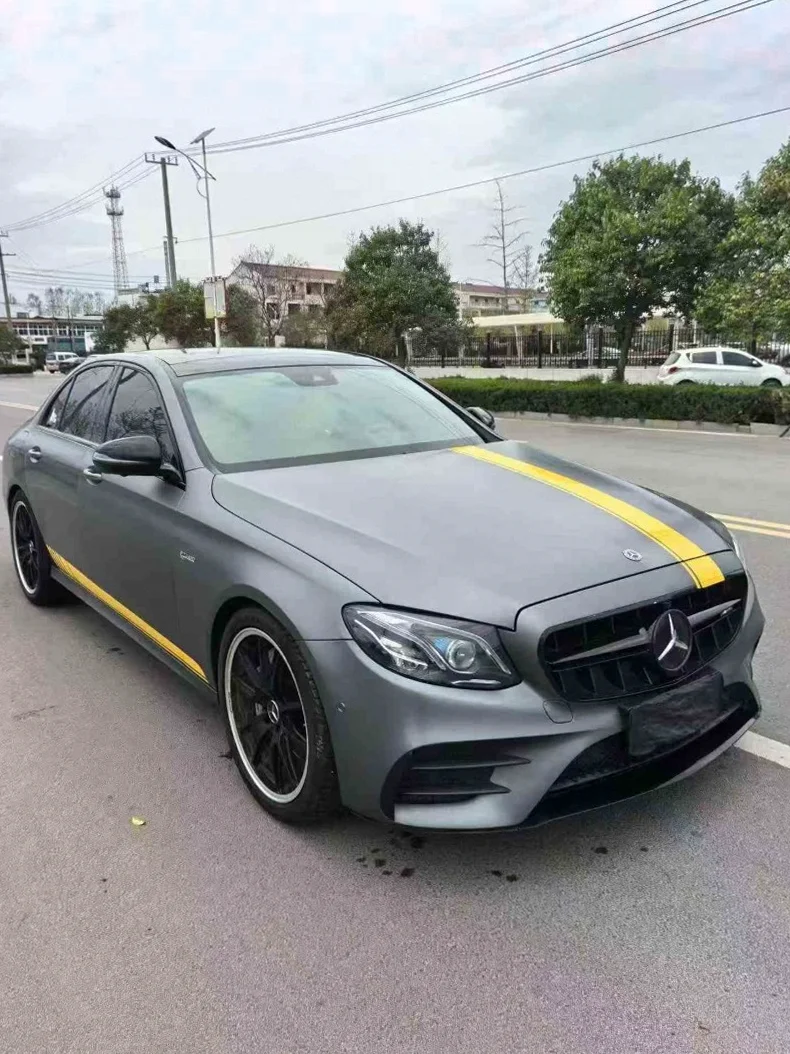 奔驰AMG 正面外观二