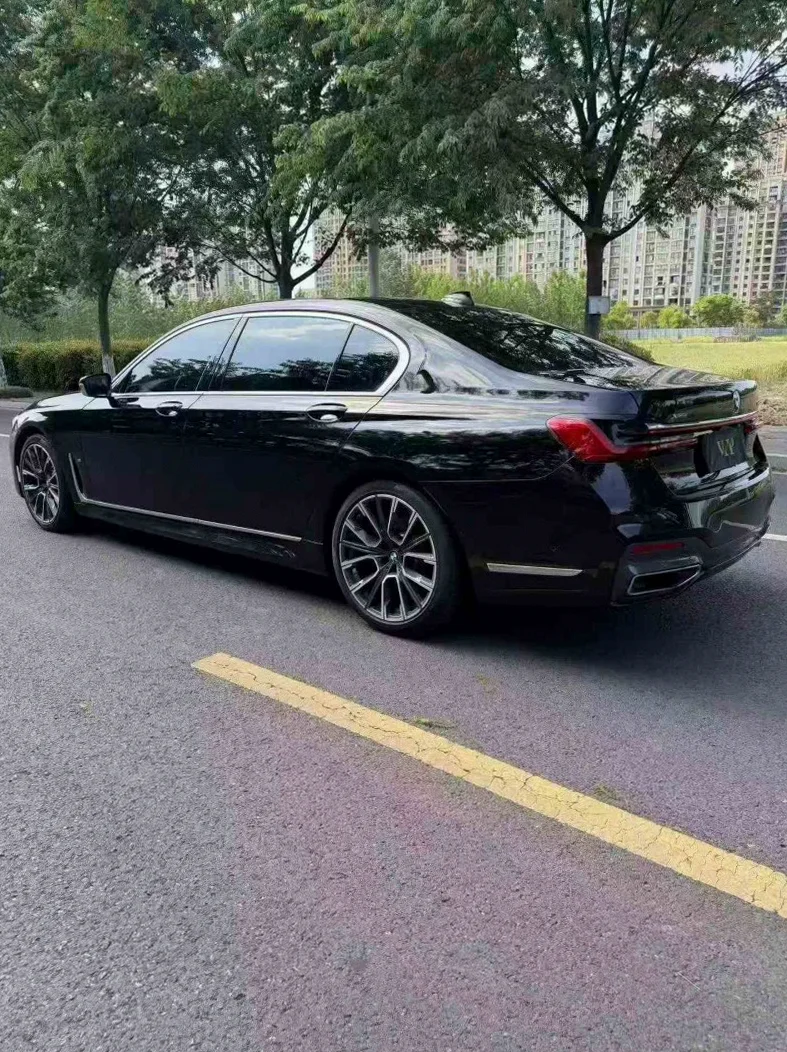 宝马5系 内饰后排