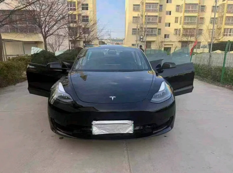 特斯拉MODEL 内饰前排