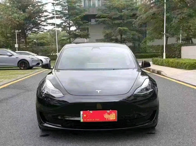 23年特斯拉Model3标准续航