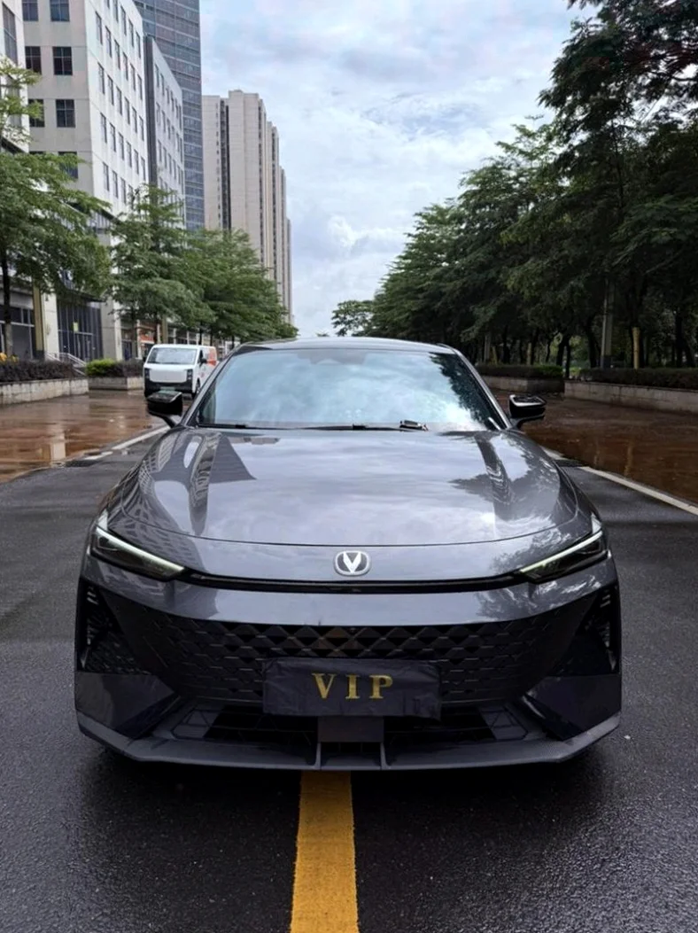 24年长安UNI V 1.5T