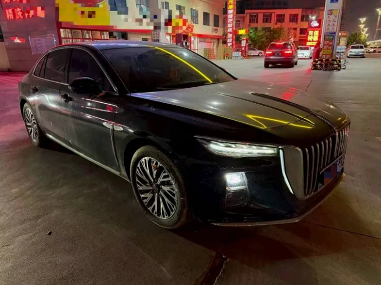 红旗H5 正面外观二