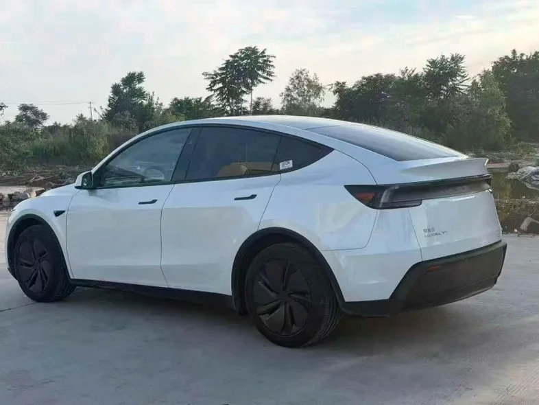 特斯拉MODEL 驾驶室