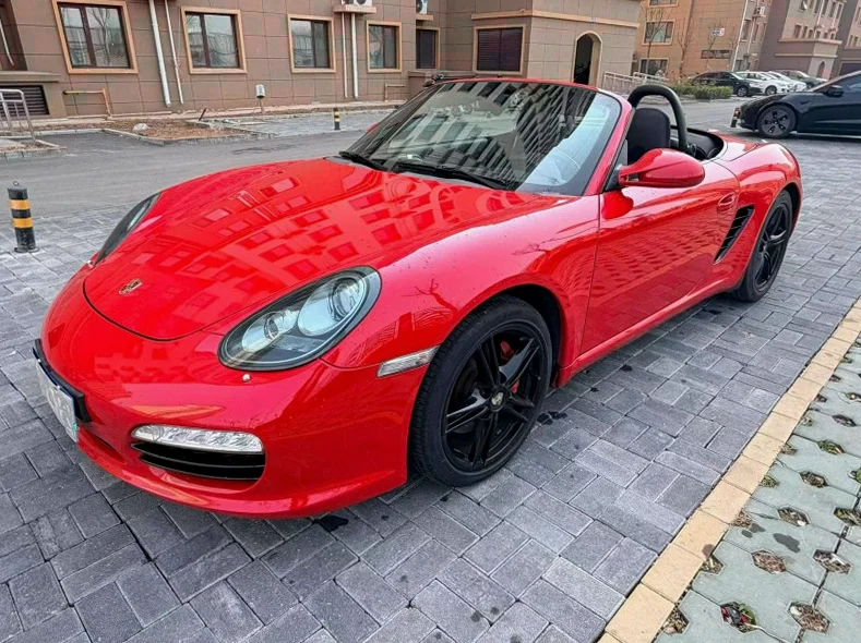 保时捷Boxster 正面外观三