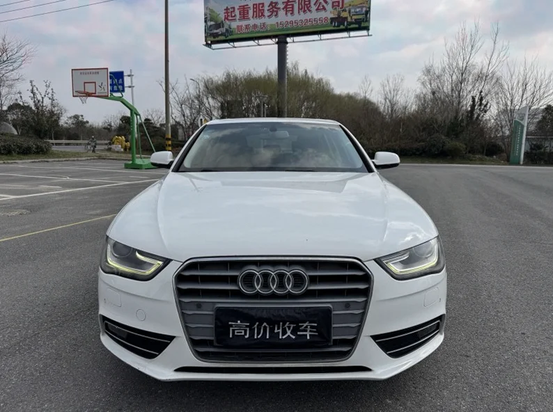 14年奥迪A4L 2.0T自动高配