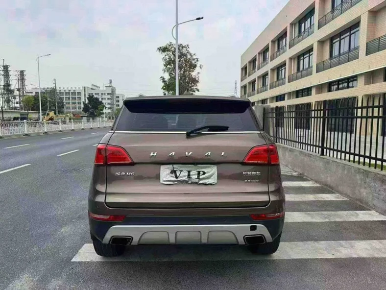 哈弗H6 后面外观一