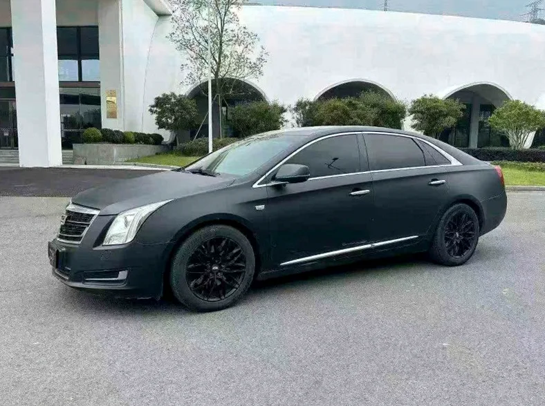 凯迪拉克XTS 正面外观二