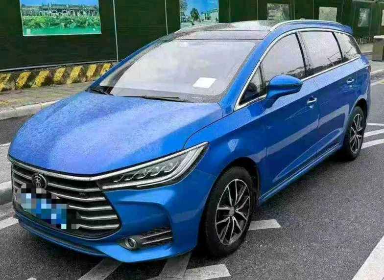 比亚迪宋 正面外观二