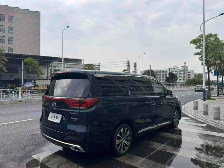 传祺M8 后面外观三