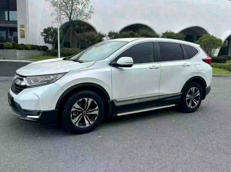 本田CRV 正面外观二