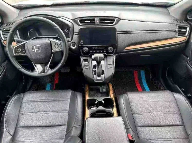 本田CRV 后面外观二