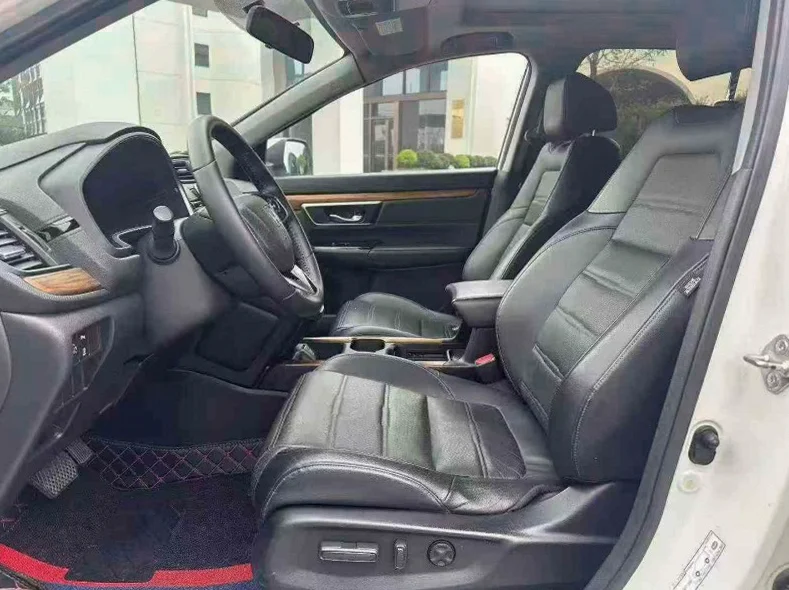 本田CRV 后面外观三