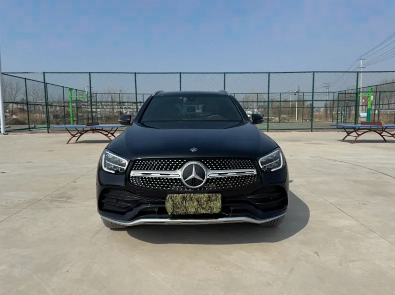 20年奔驰GLC 260L豪华版