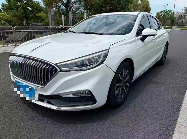 红旗H5 正面外观二