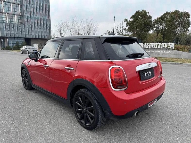 MINICooper 后面外观一