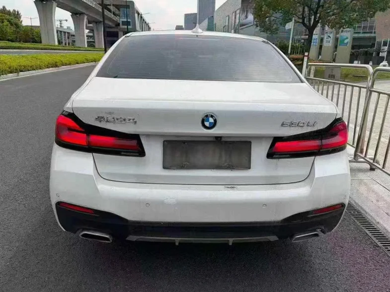 宝马5系 后面外观三