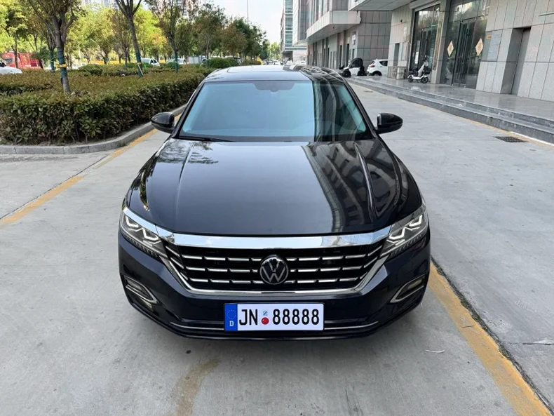 21年大众帕萨特2.0T尊贵版