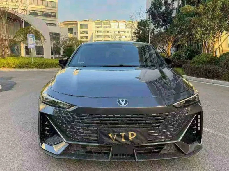 23年长安UNIV 1.5T 自动