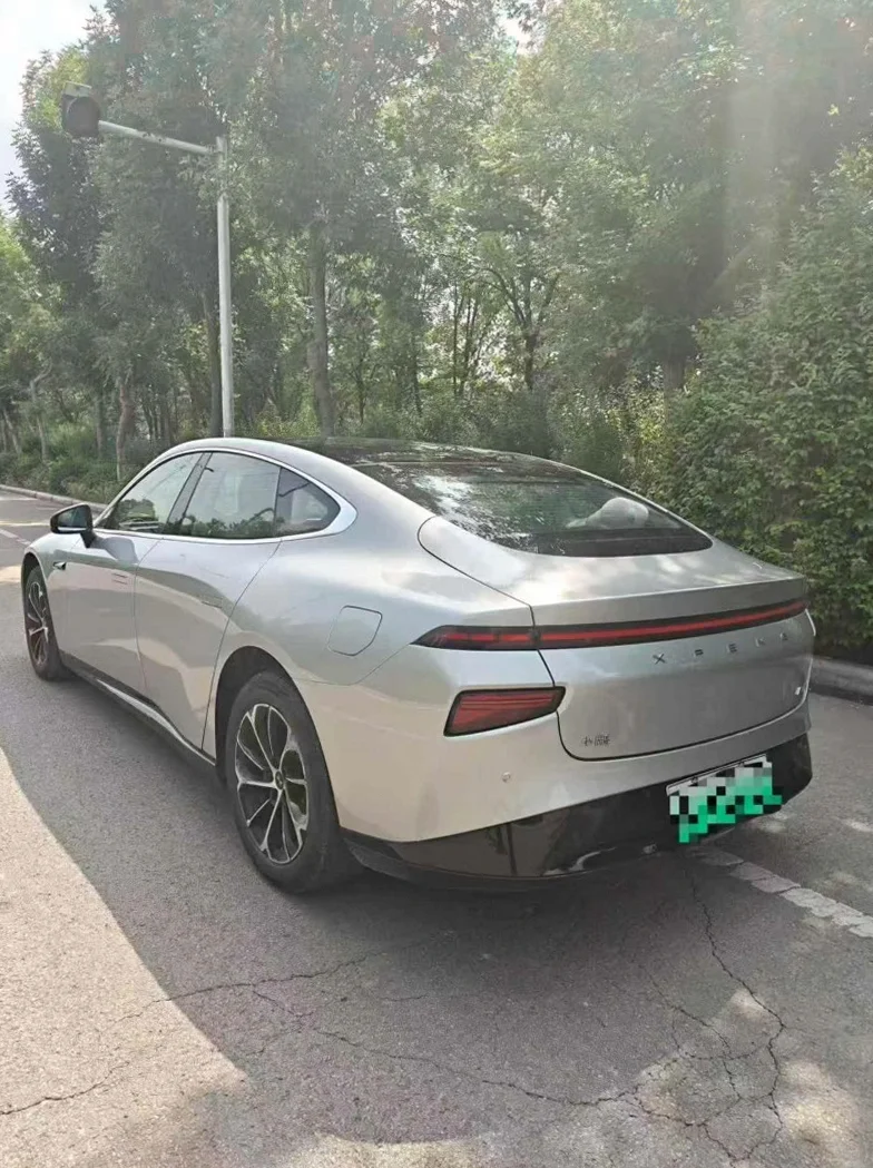 小鹏汽车p7 驾驶室