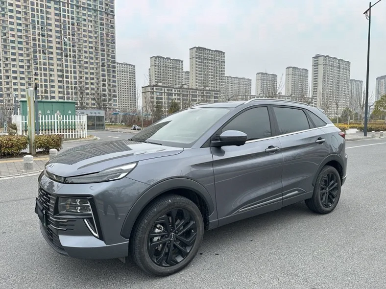 江淮QX 正面外观二