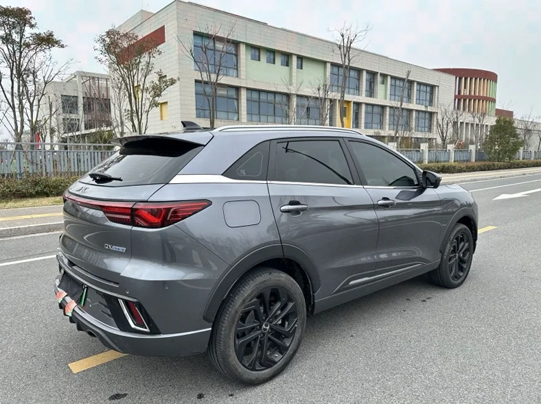 江淮QX 后面外观一