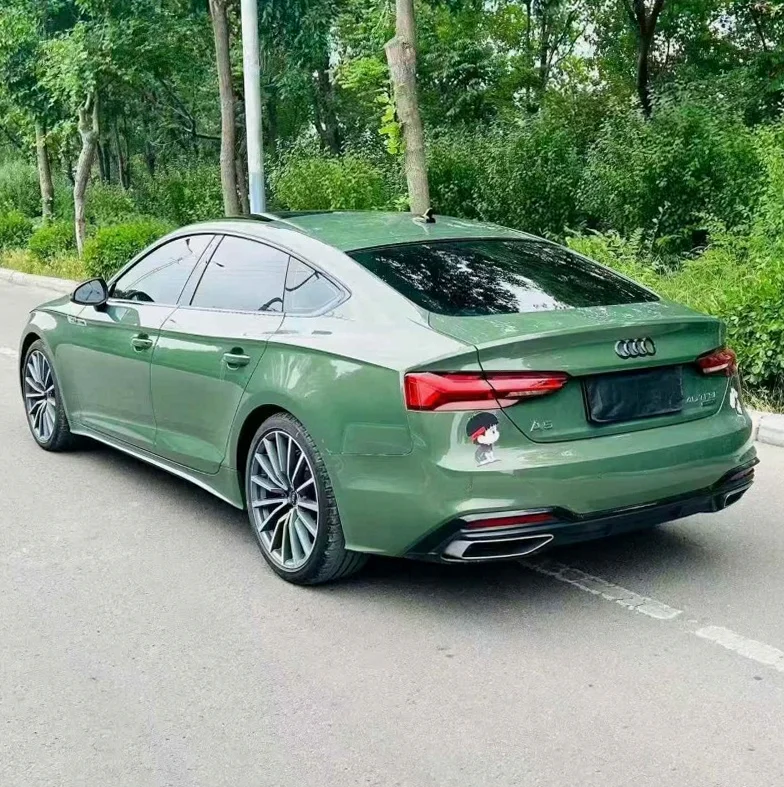 奥迪A5 驾驶室